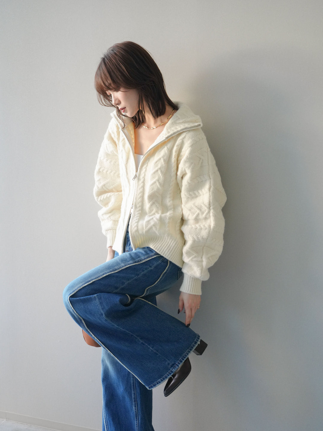 [SET]ケーブル編みハイネックZIPニットカーディガン+選べるアクセセット(2set)