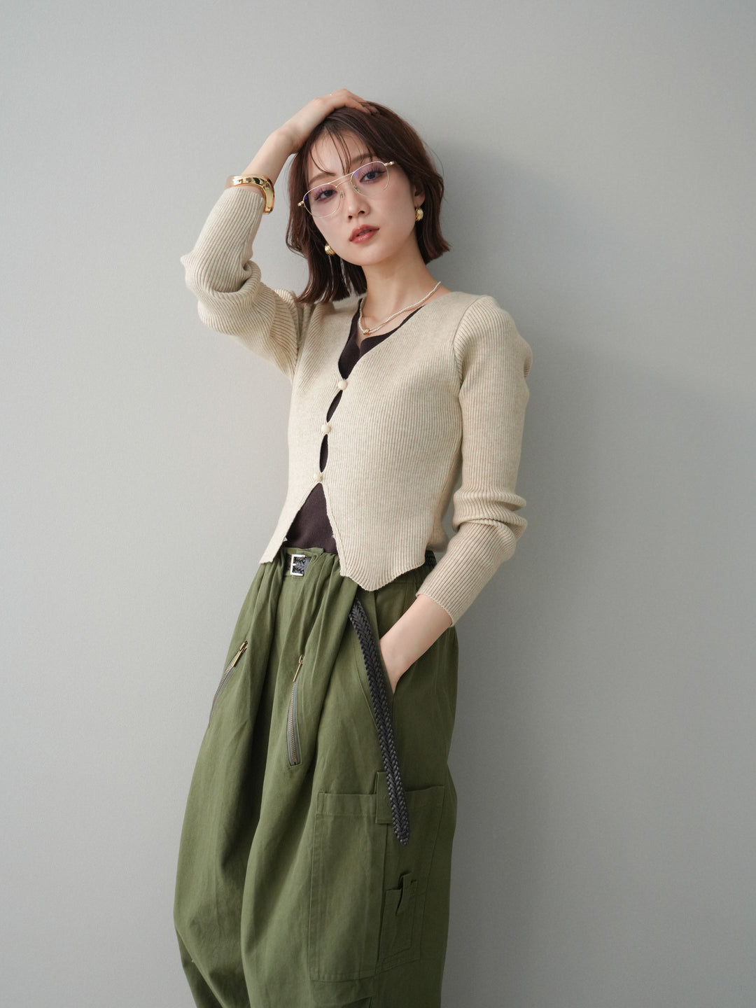 [予約]Vネック配色レイヤードスリットニットトップス/beige