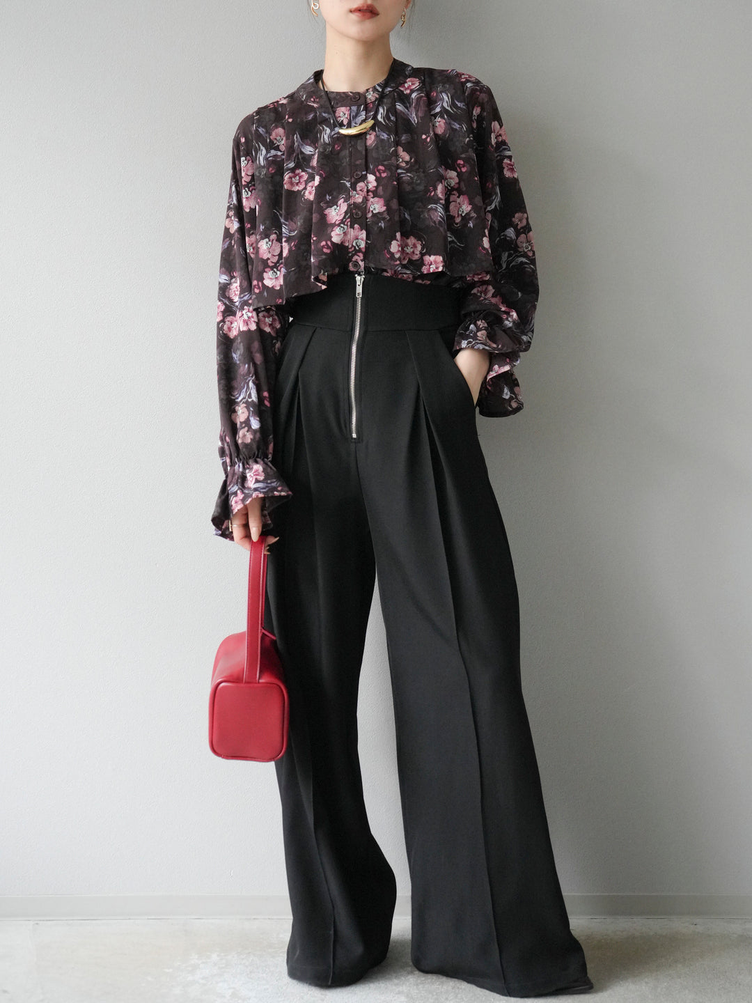 [予約]フラワーフリルブラウス/ブラウン