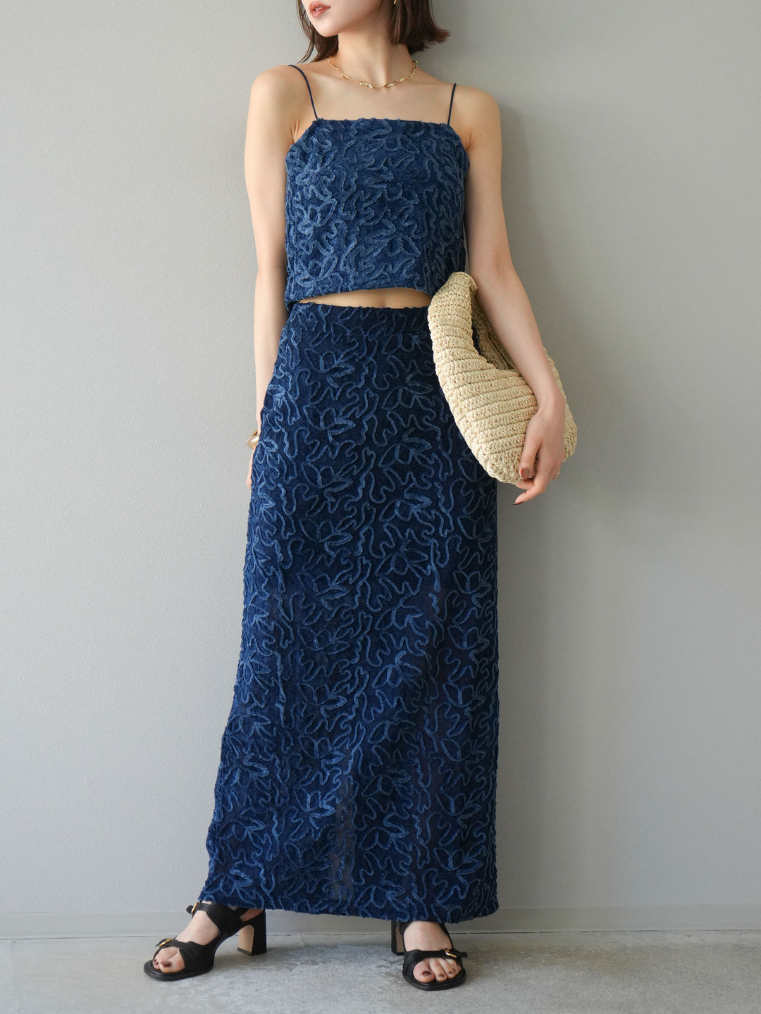 [予約]パイピングフラワーシアーベロアキャミソール/ネイビー