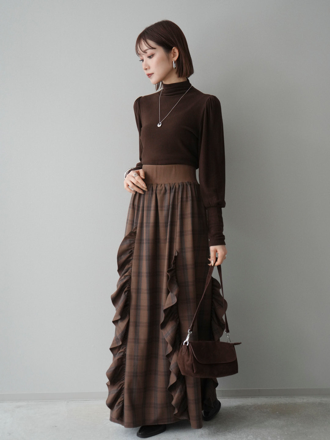 [SET]プチネックパワーショルダー起毛トップス+チェック柄フリルハイウエストマキシスカート(2set)