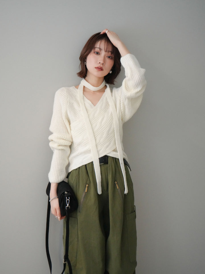 [予約]ケーブル編みクロスニットトップス/white