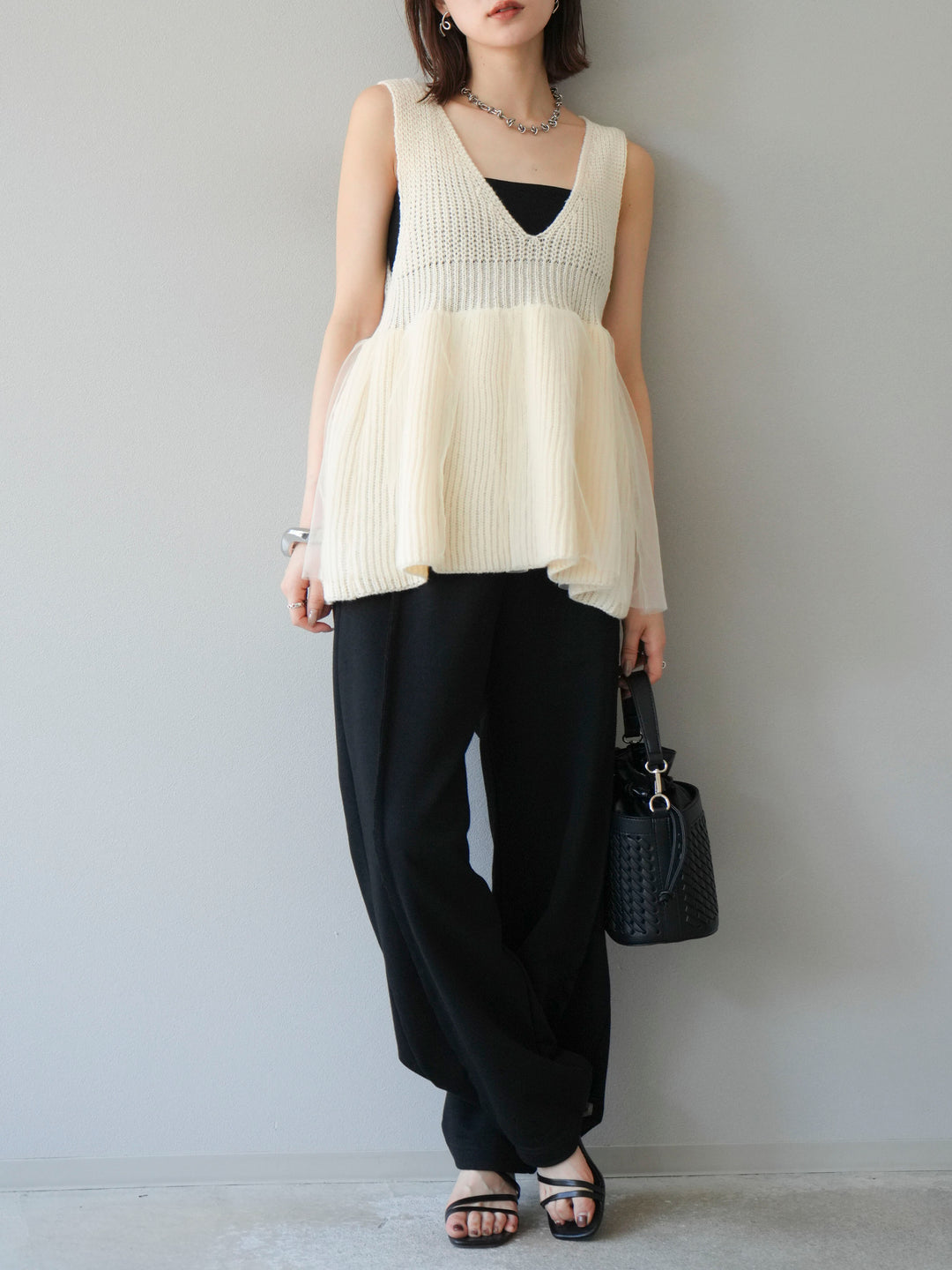 [予約]チュールレイヤードペプラムニットベスト/アイボリー