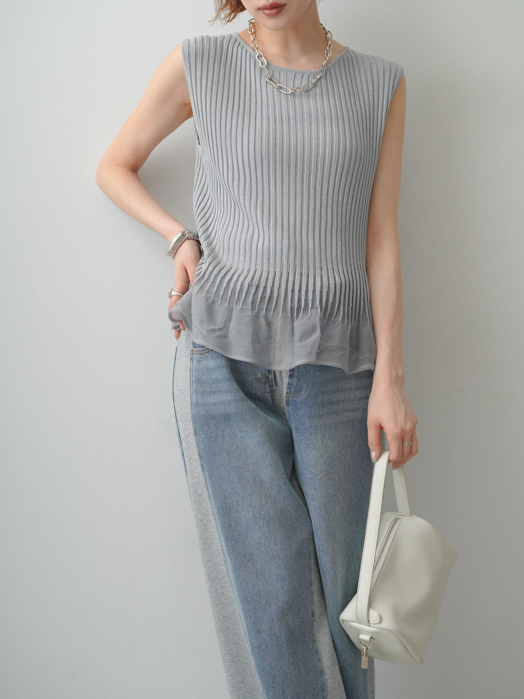 [SET]シアーデザインリブフレアニットトップス+デニム切替スウェットパンツ(2set)