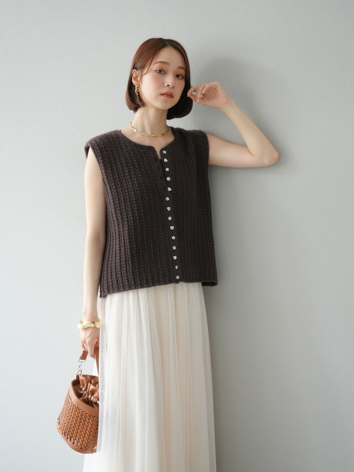 [予約]ランダムボタンニットベスト/ブラウン