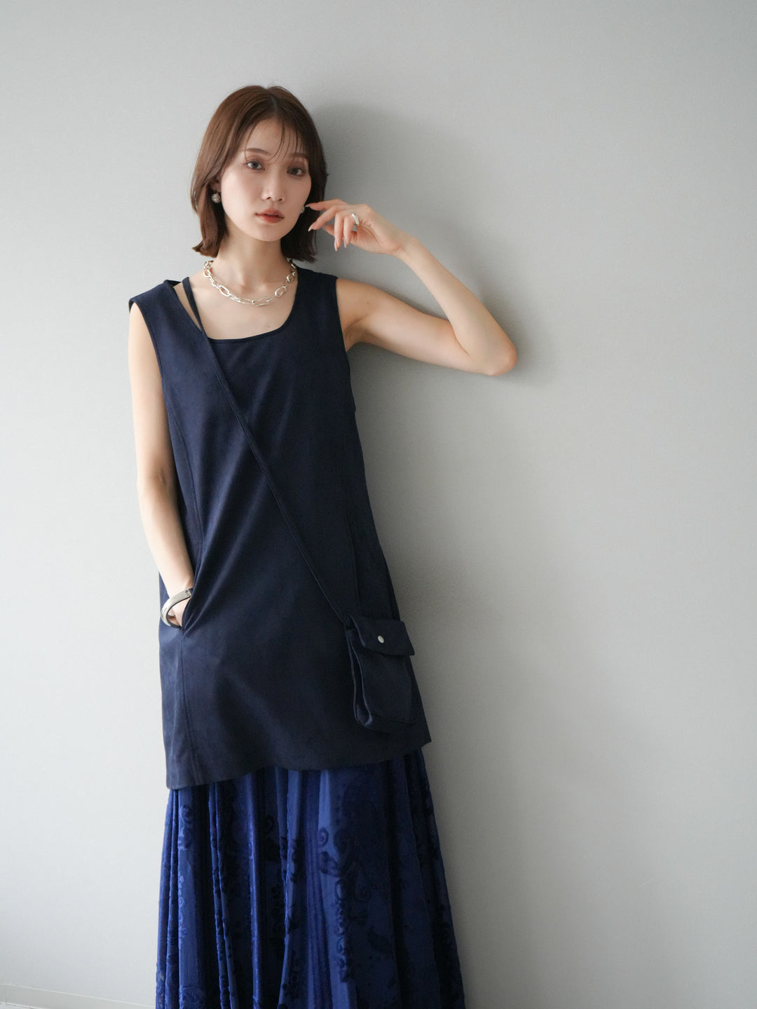 [予約]ショルダーポーチ付スウェードミニワンピース/ネイビー