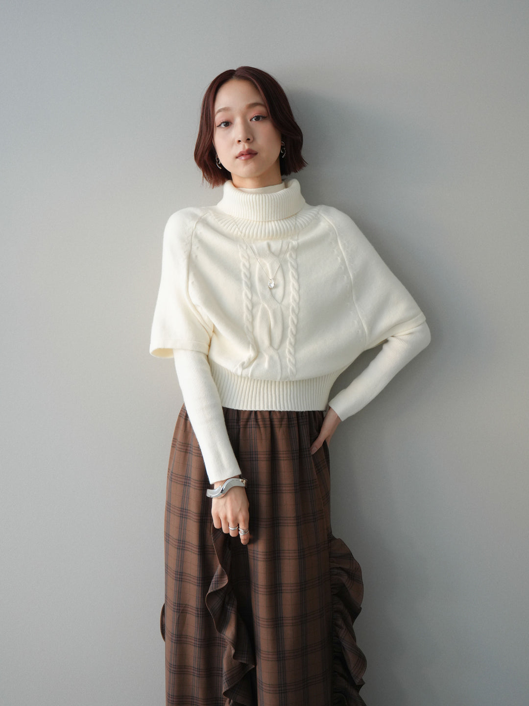 [予約]ケーブル編みタートルハーフスリーブニットアンサンブル/ivory