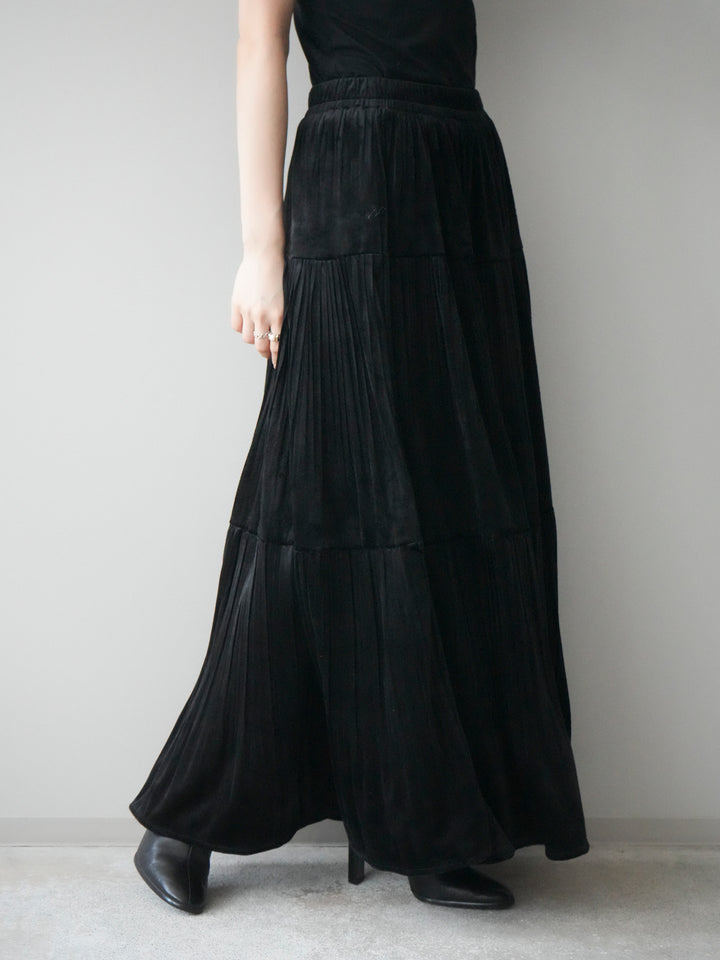 [予約]ベロアティアードワッシャースカート/black