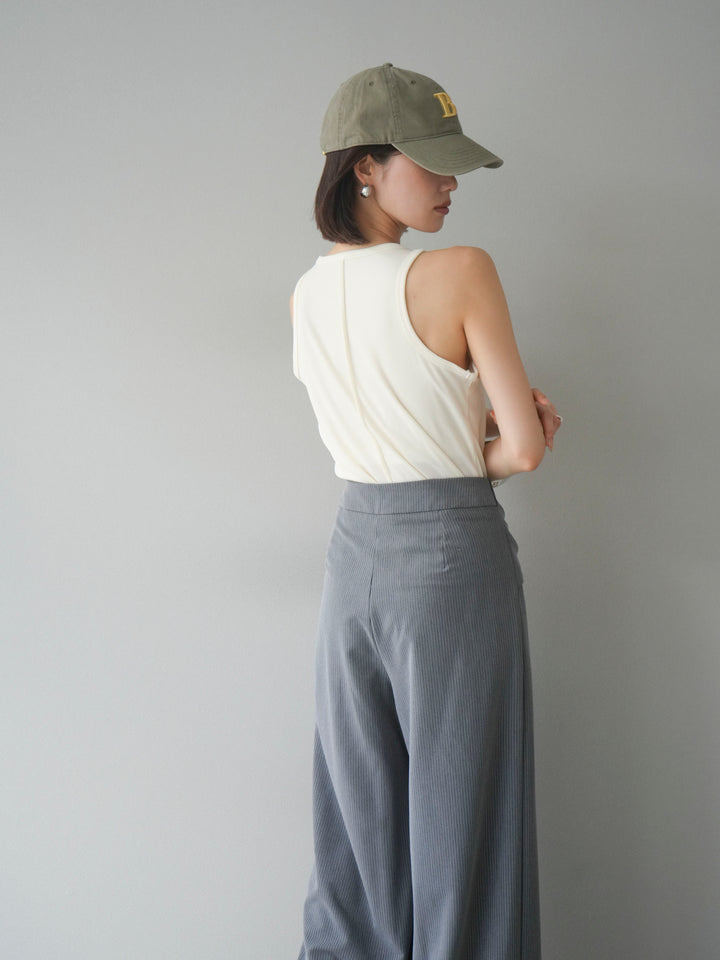 [預訂] 標誌板 American Suri 背心/象牙色