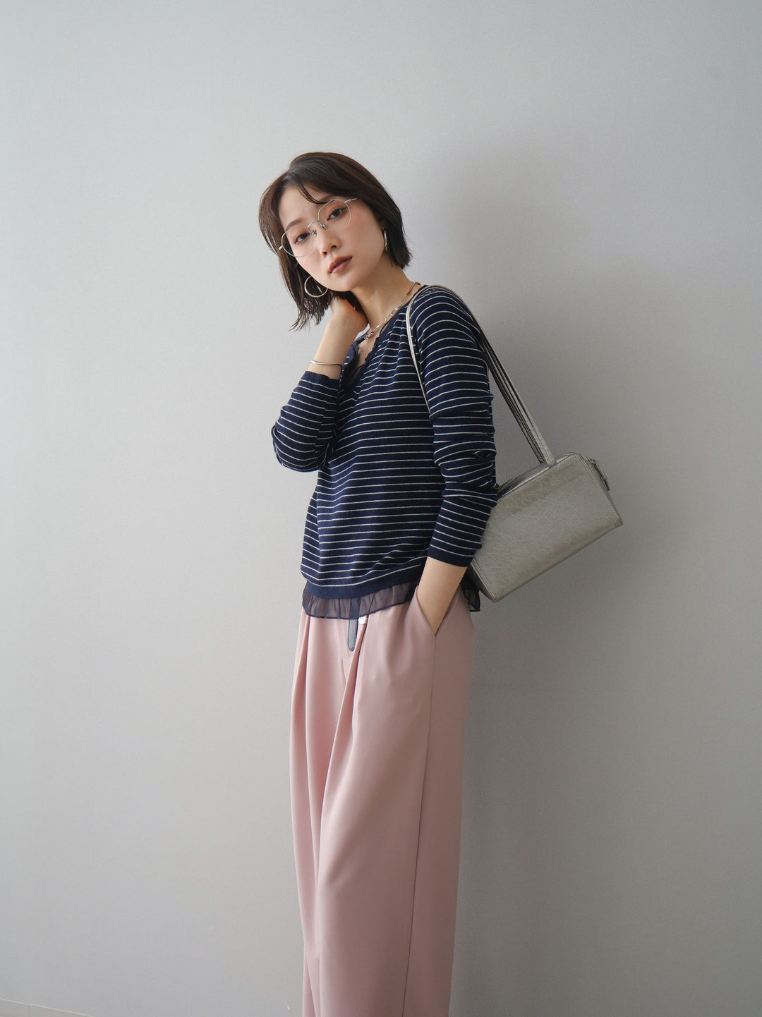 [SET]チュールレイヤードデザインボーダーニットトップス+ベルト付キーホルダーモチーフワイドパンツ(2set)