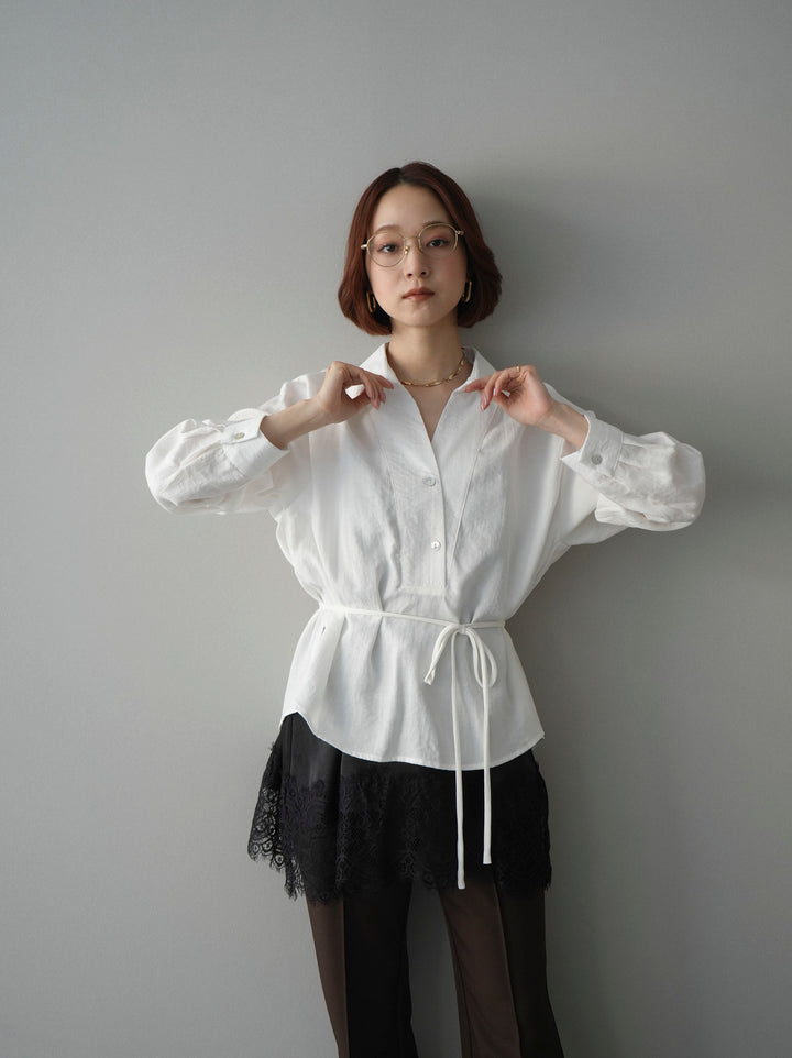 [SET]Vネック変形ラインシャツ+レーストリムキャミソール(2set)