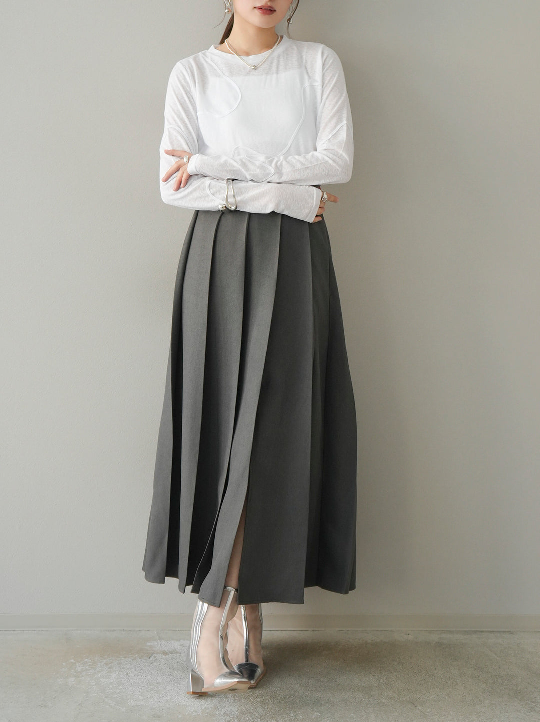 【預購】繩繡透視長袖T卹/米白色