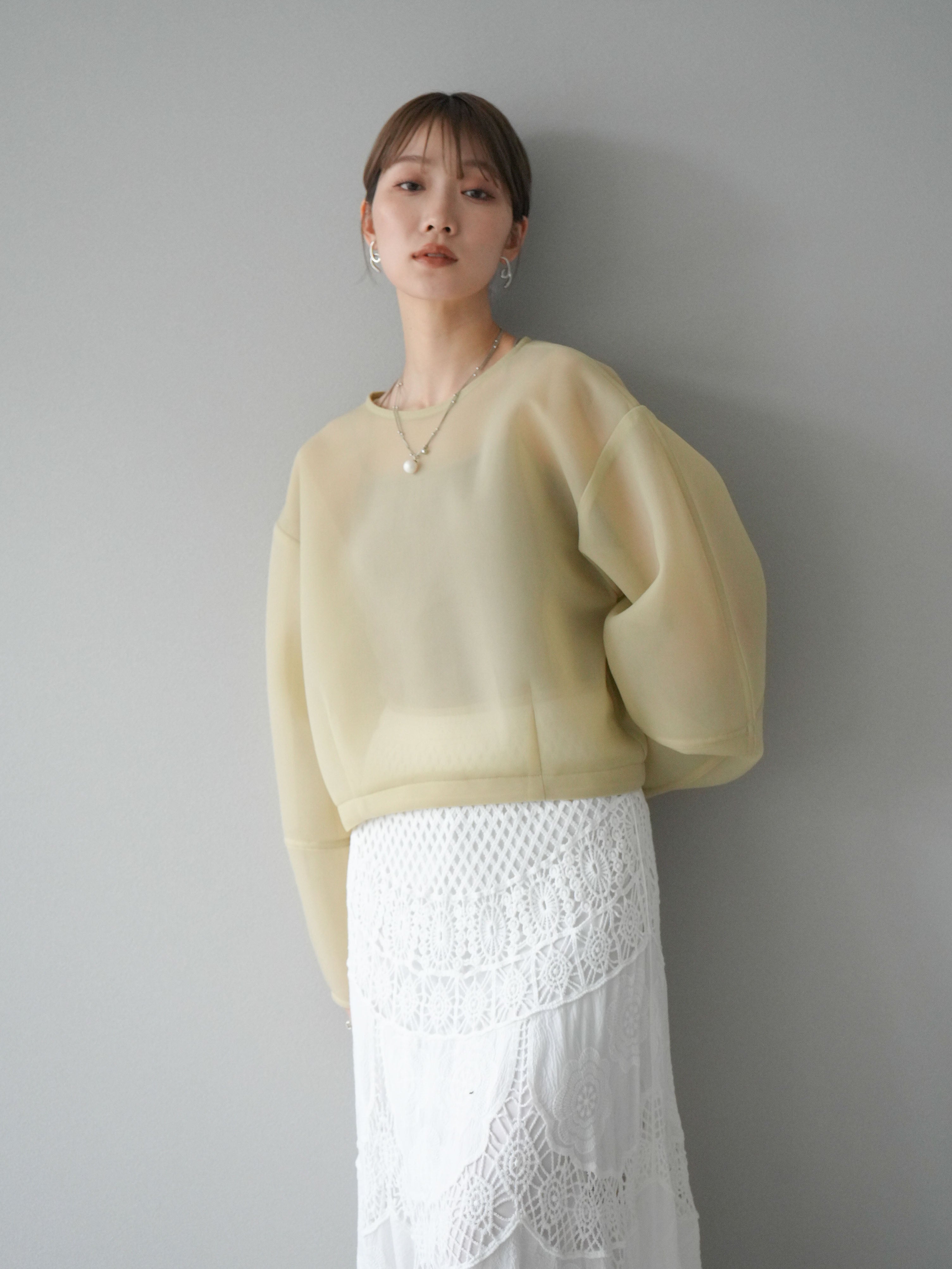 予約]シアーダンボールコクーンプルオーバー/イエロー – Lumier