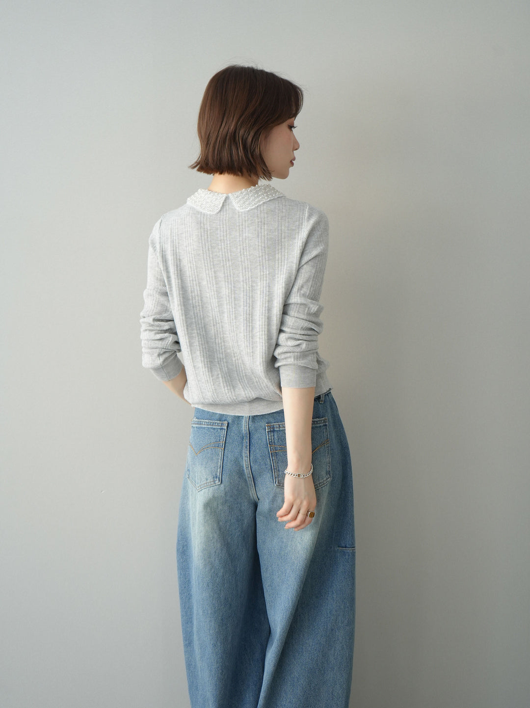 [予約]ビジュー襟パールボタンニットカーディガン/gray