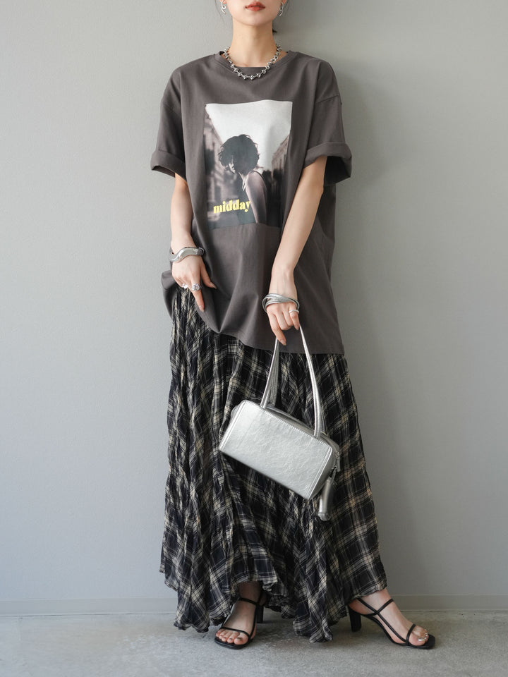 [SET]ネオンロゴフォトプリントBIG Tシャツ+シアーチェックアシンメトリーワッシャースカート(2set)