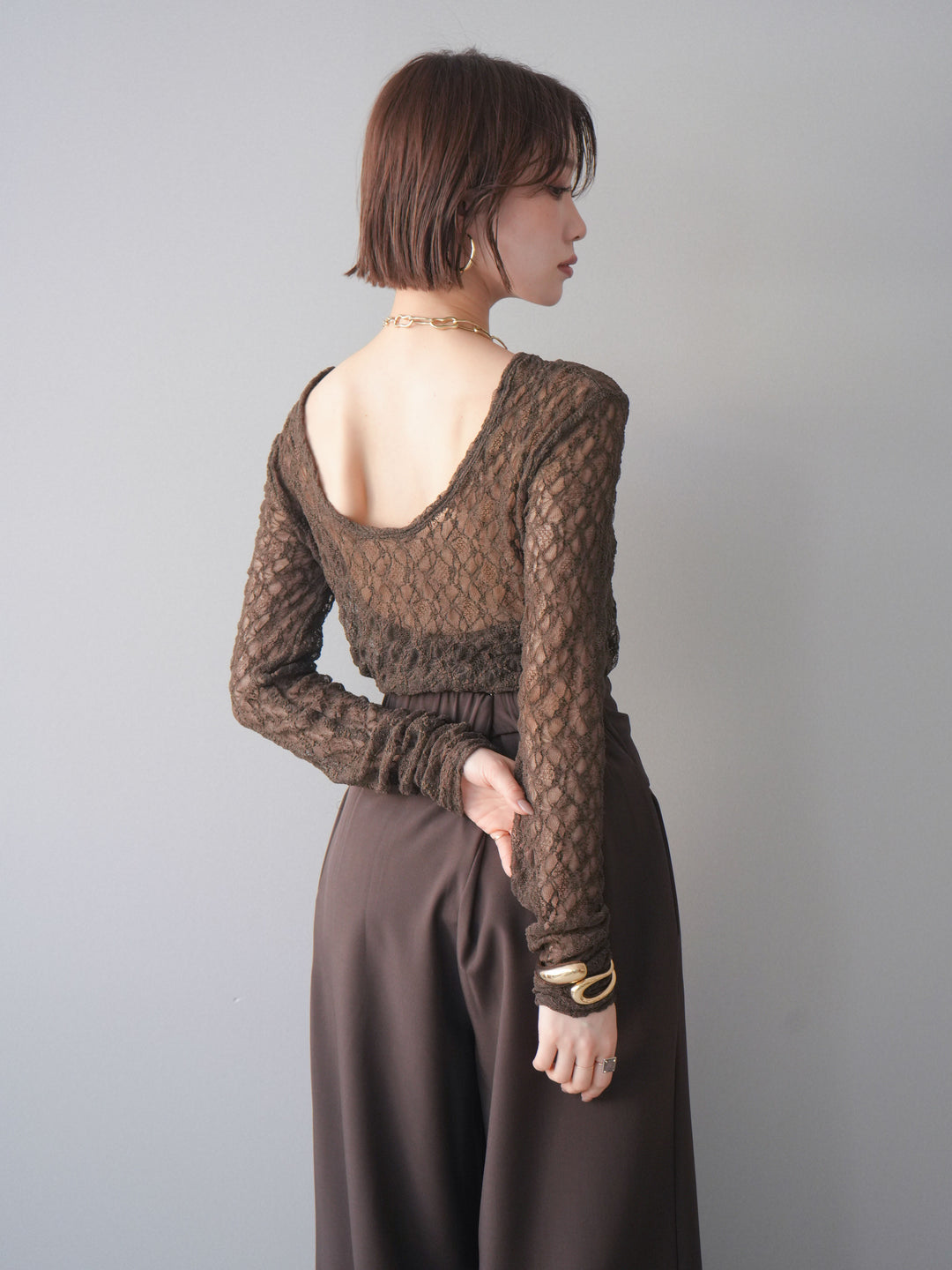 [予約]バックラウンドジャガードレーストップス/brown