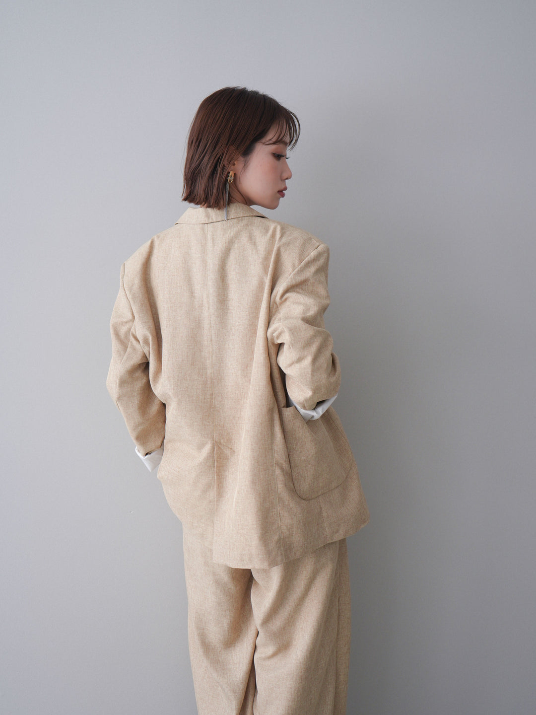[SET]リネンライクテーラードジャケット+リネンライクバックオープンジレ+リネンライクタックワイドパンツ(3set)