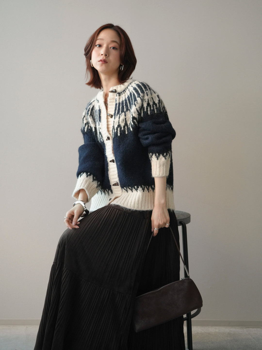 [予約]トグルボタン求心柄ニットカーディガン/blue