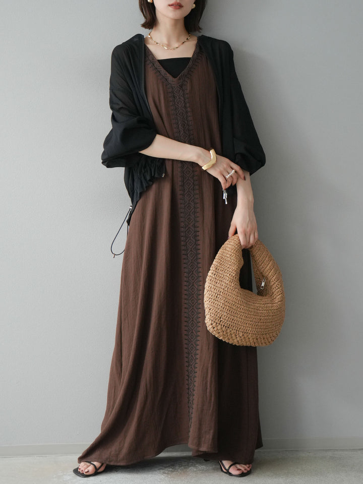 [予約]刺繍Vネックワンピース/ブラウン