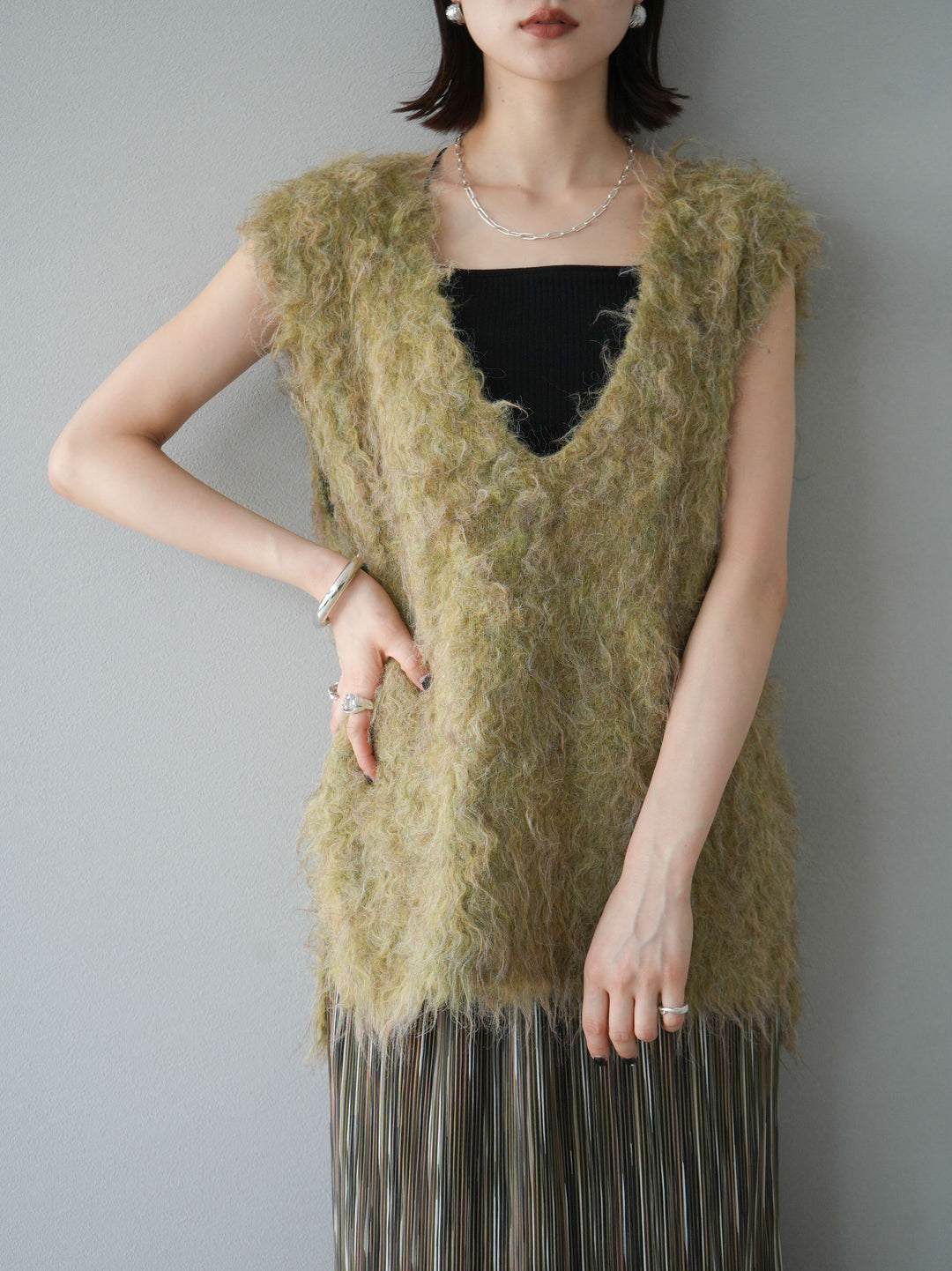 [予約]ウール混ミックスヤーンニットベスト/グリーン