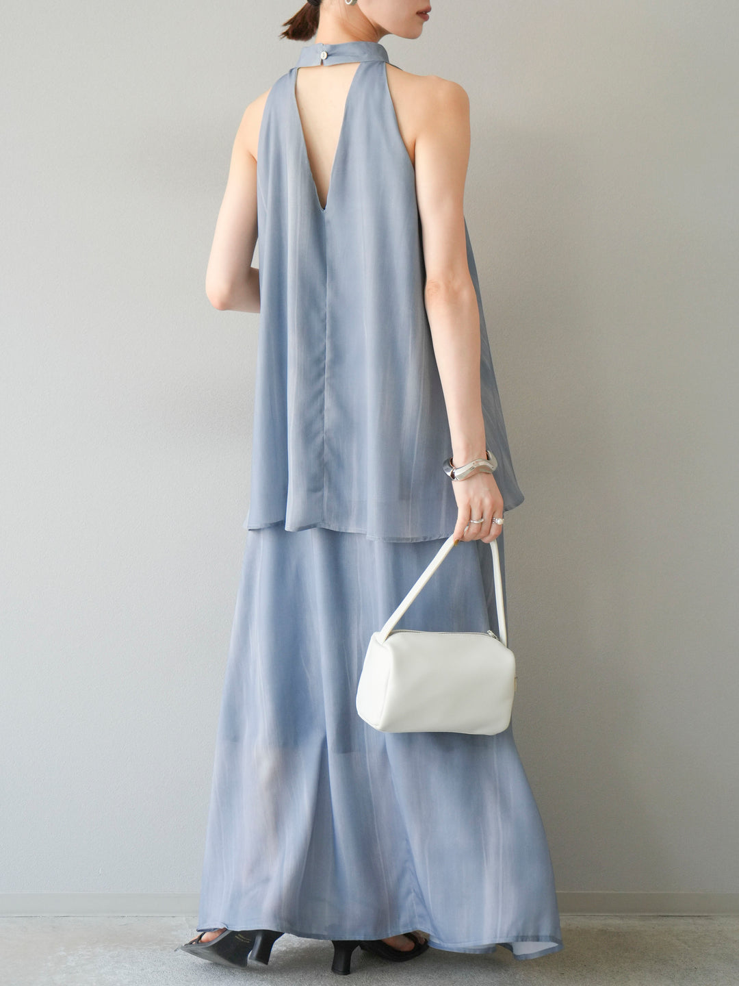 [SET] 細膩花紋V領襯衫＆喇叭裙（2套）