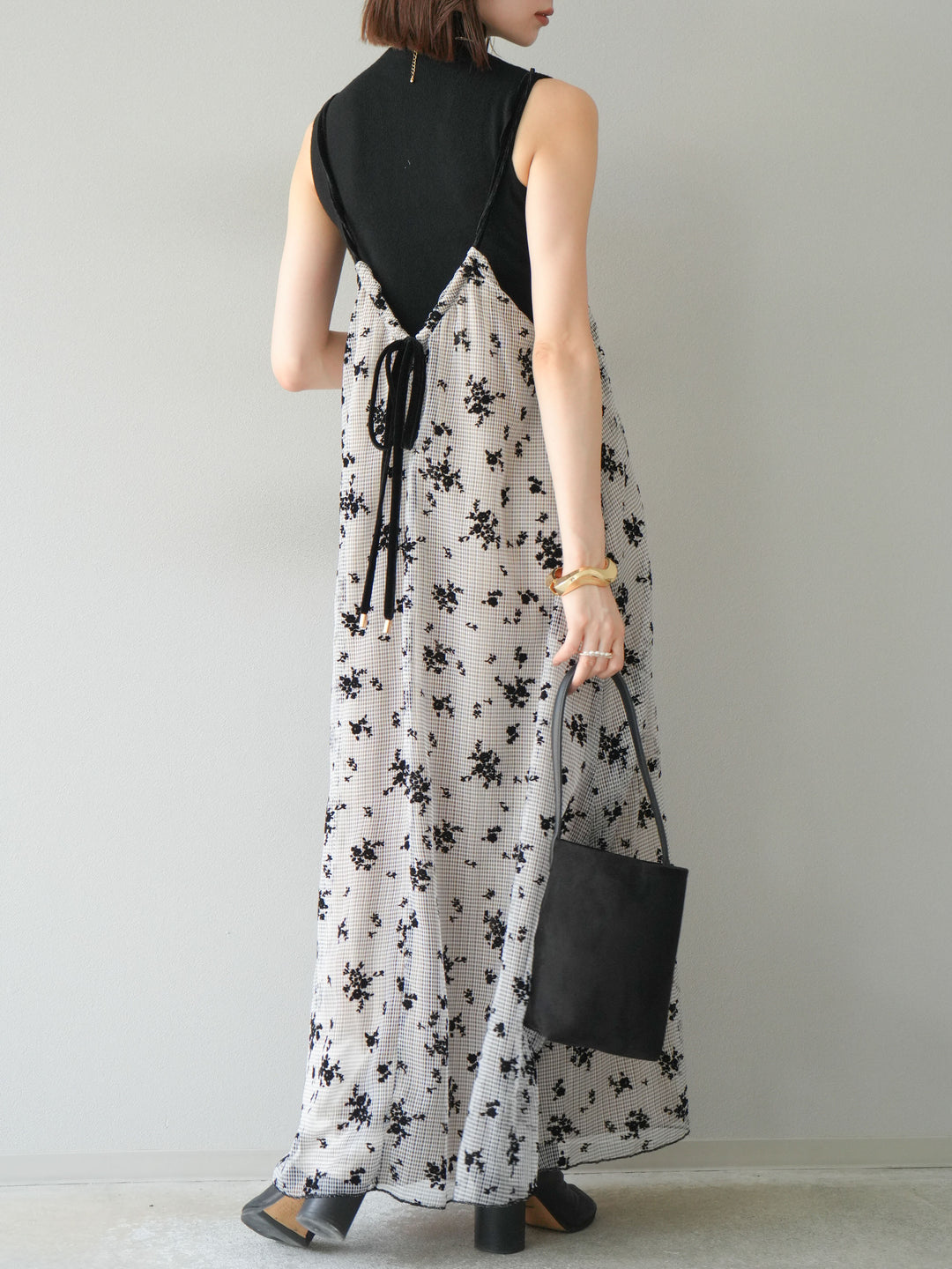 [SET]フロッキーチュールレイヤードベロアキャミワンピース+プチネックセンターシームノースリーニットトップス(2set)