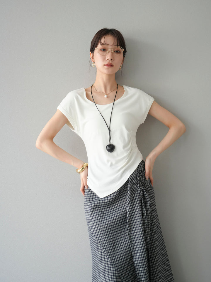 [予約]タックTシャツ＆レザーハートネックレスSET /ホワイト