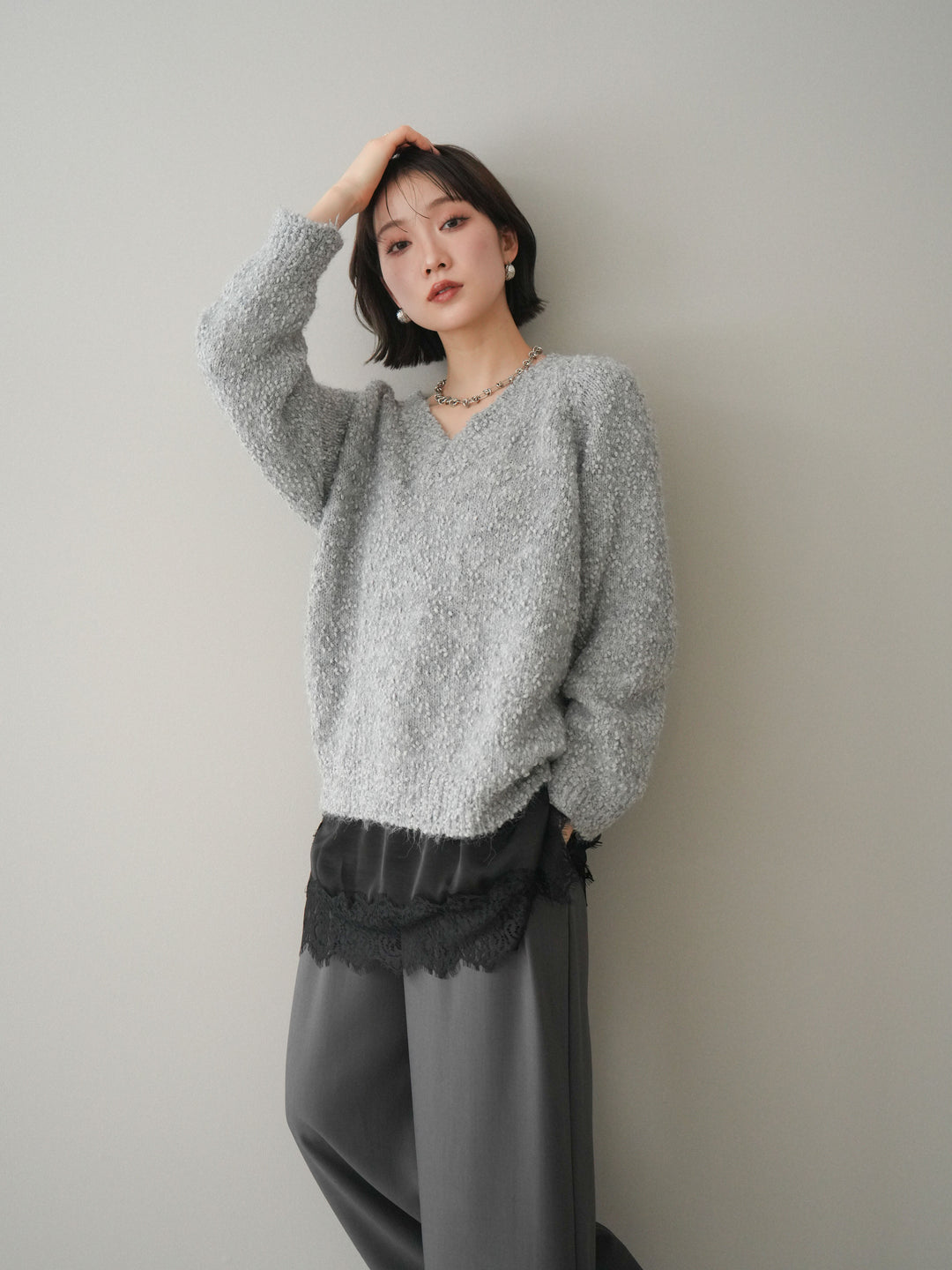 [SET]Vネックスラブニットプルオーバー+選べるアクセセット(2set)