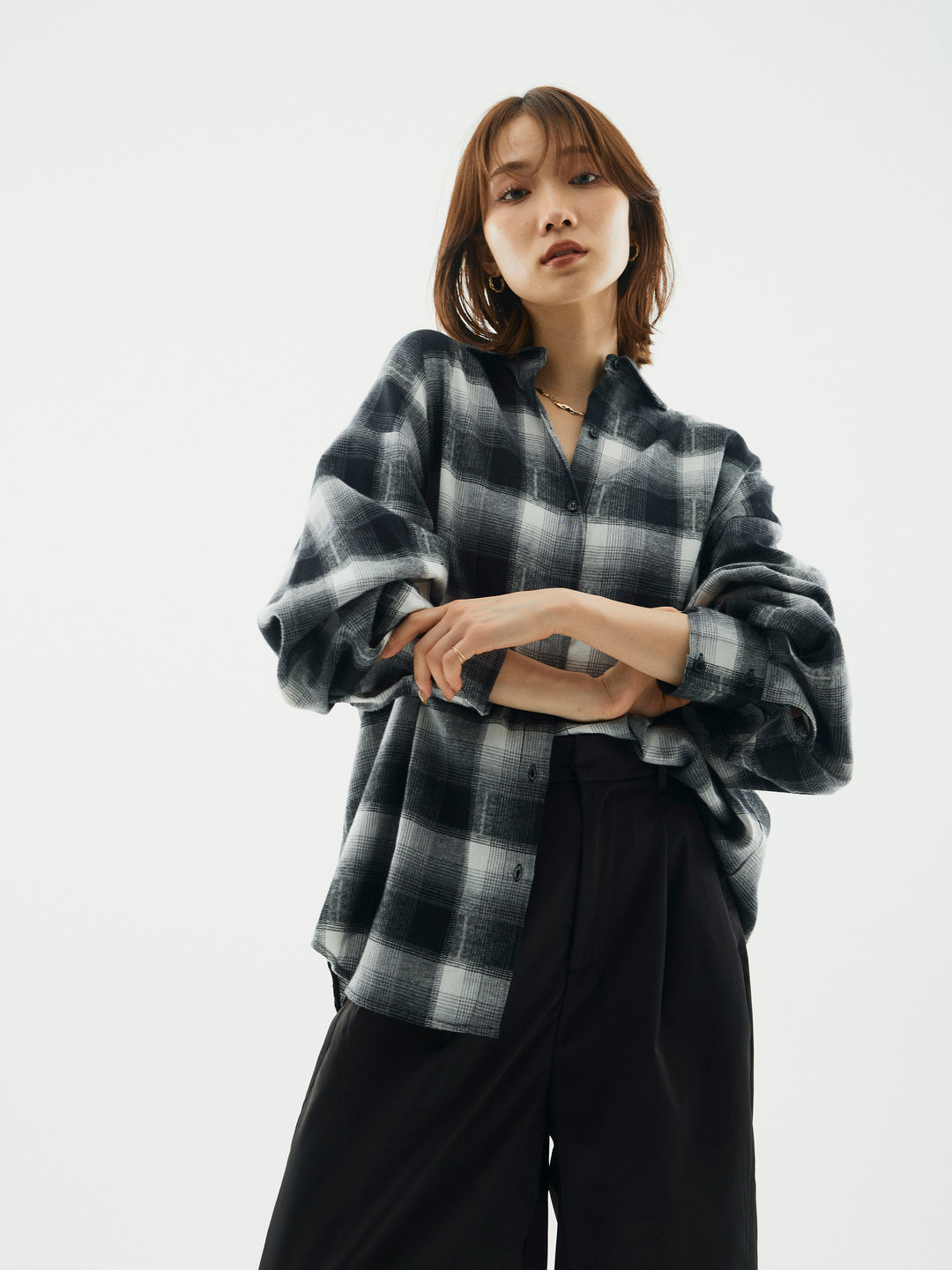 【Allure】[SET]オンブレチェックオーバーシャツ+タフタワイドカーブパンツ(2set)