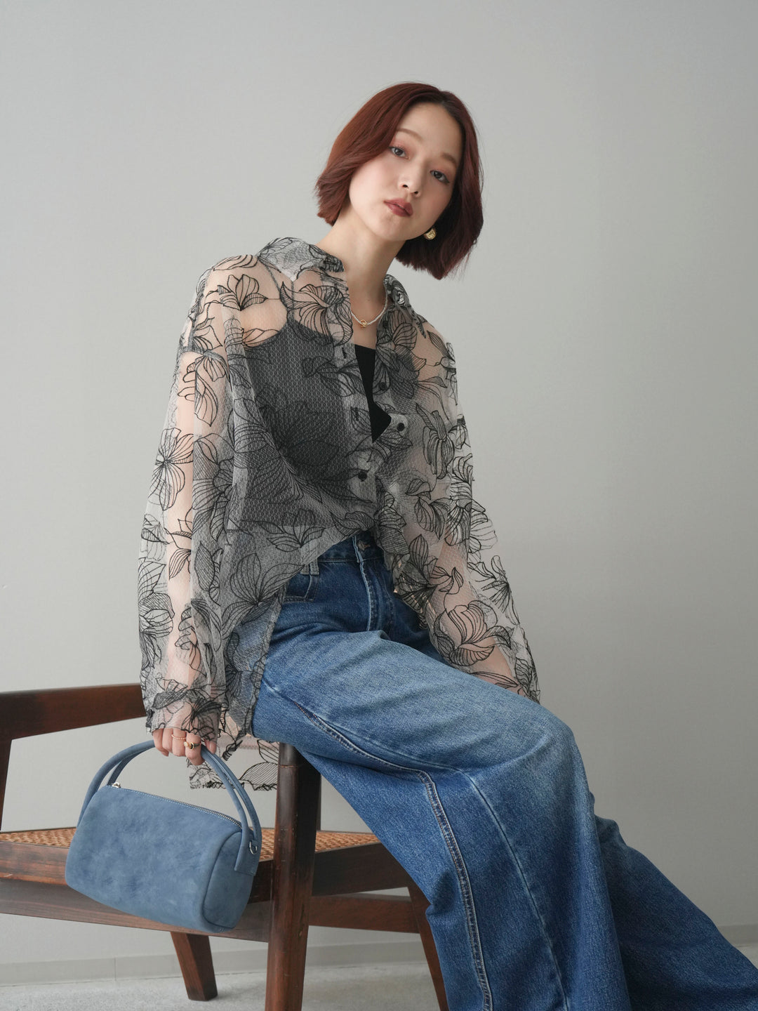 [予約]チュールフラワー刺繍オーバーシャツ/black