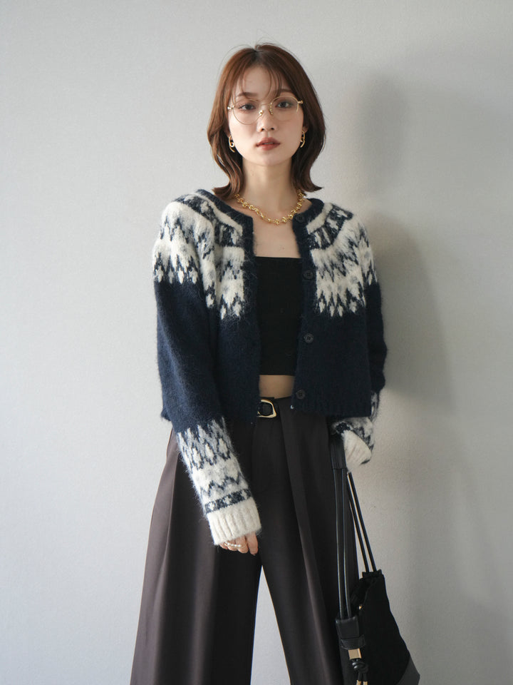 [予約]求心柄クロップドニットカーディガン/navy