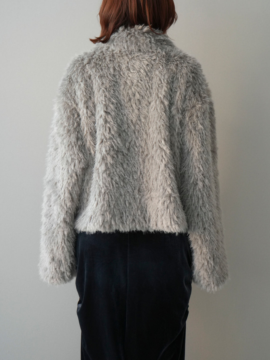 [予約]フェイクファー襟付きショートブルゾン/gray