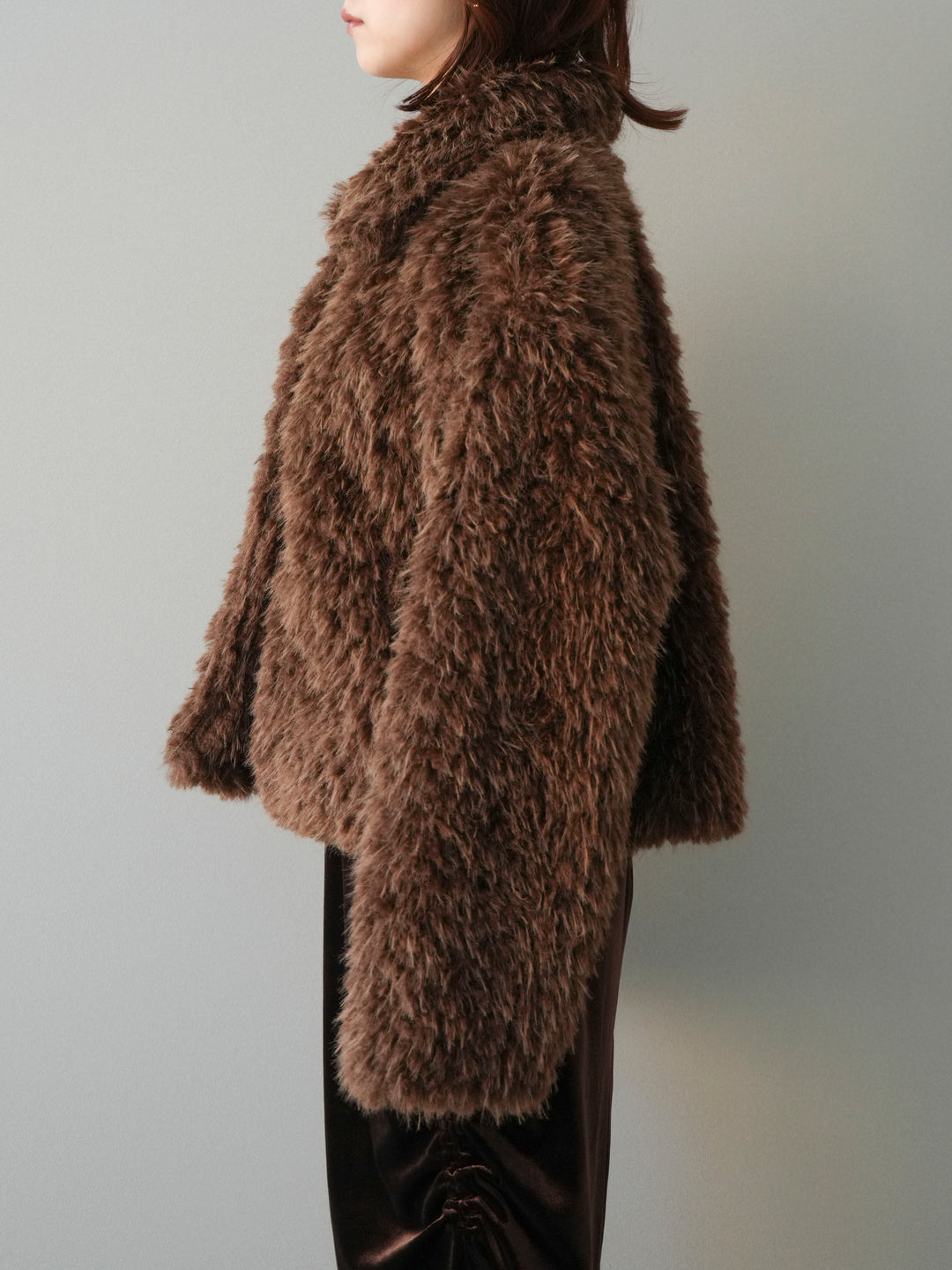 [予約]フェイクファー襟付きショートブルゾン/brown