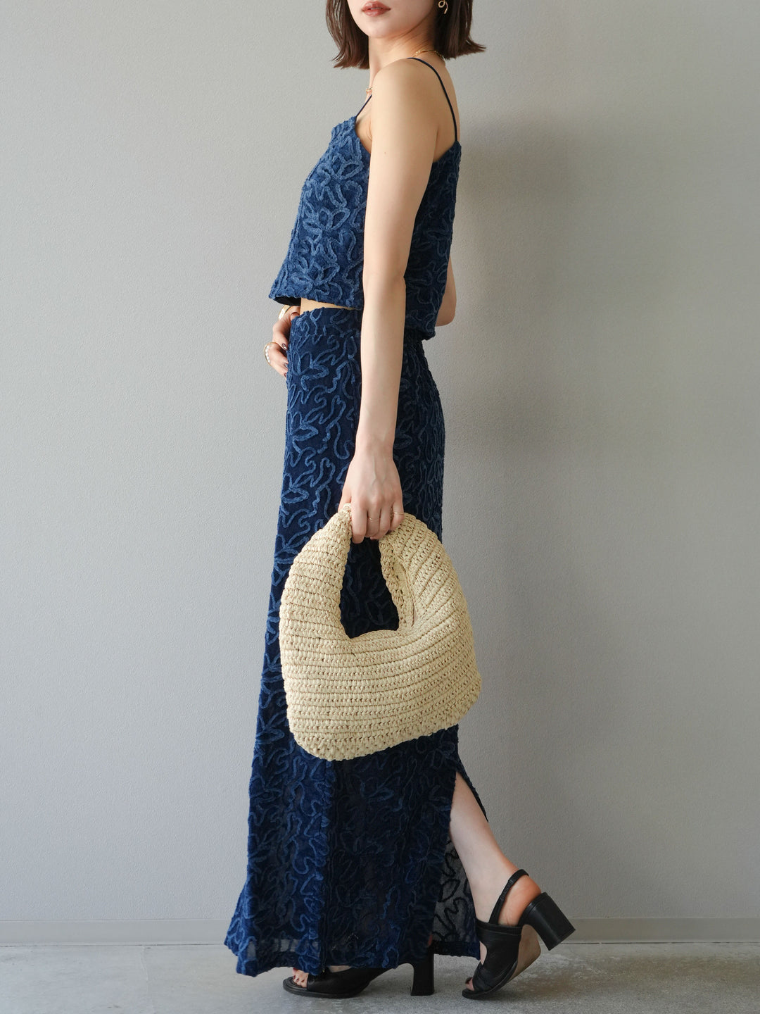 [予約]パイピングフラワーシアーベロアスカート/ネイビー