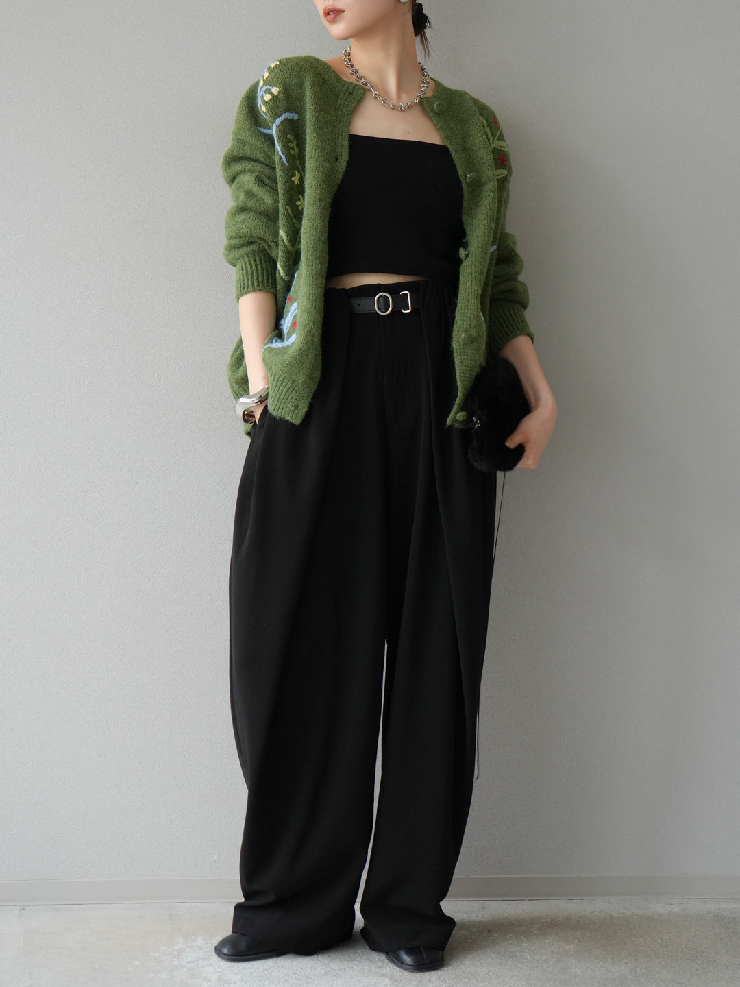 [予約]フラワー刺繍ニットカーディガン/グリーン