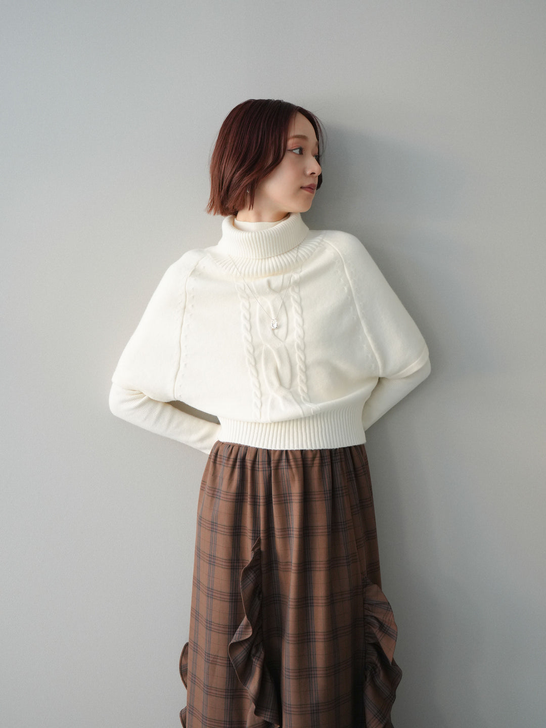 [予約]ケーブル編みタートルハーフスリーブニットアンサンブル/ivory
