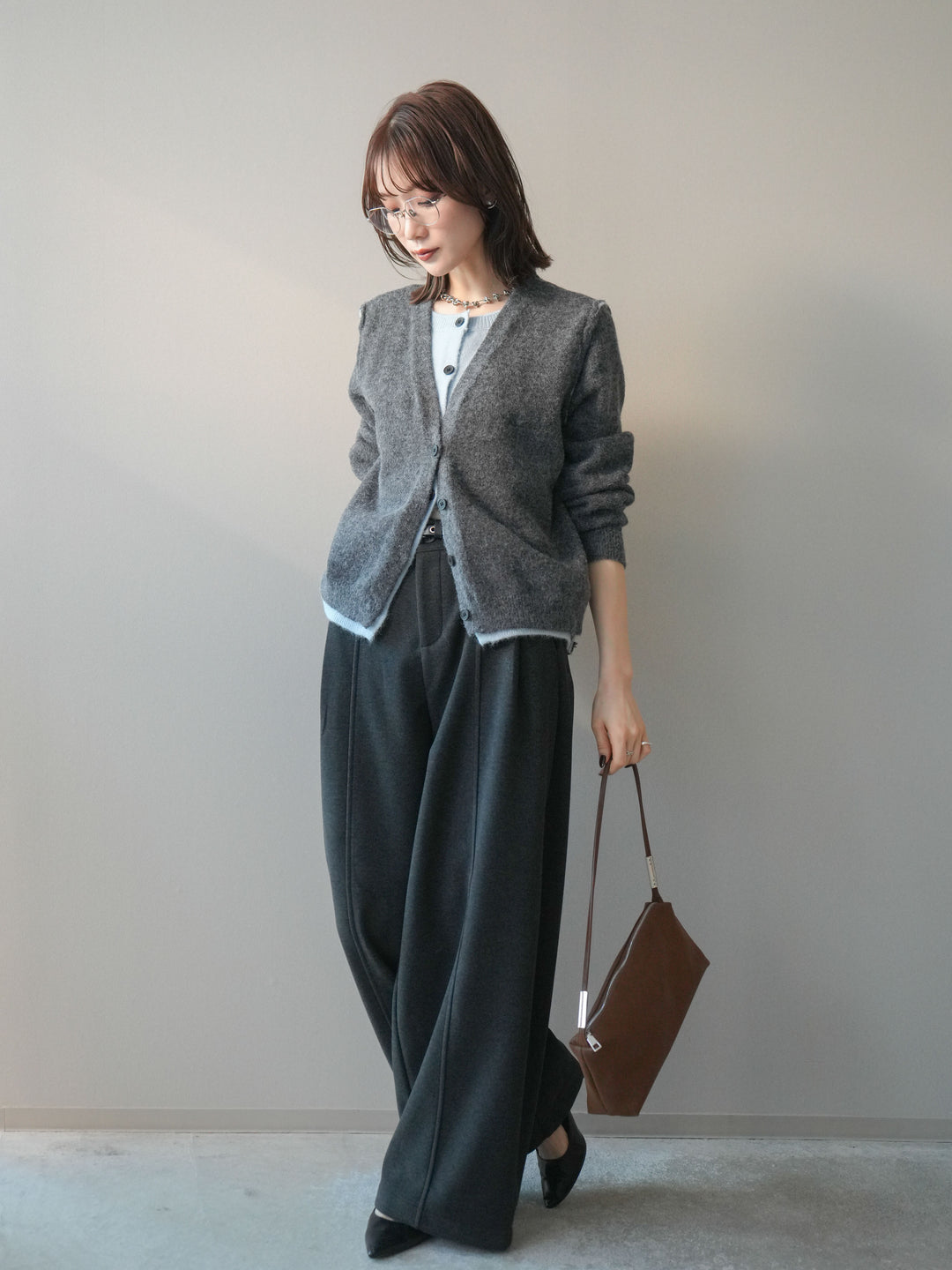 [予約]ベルト付き裏起毛ワイドパンツ/charcoal