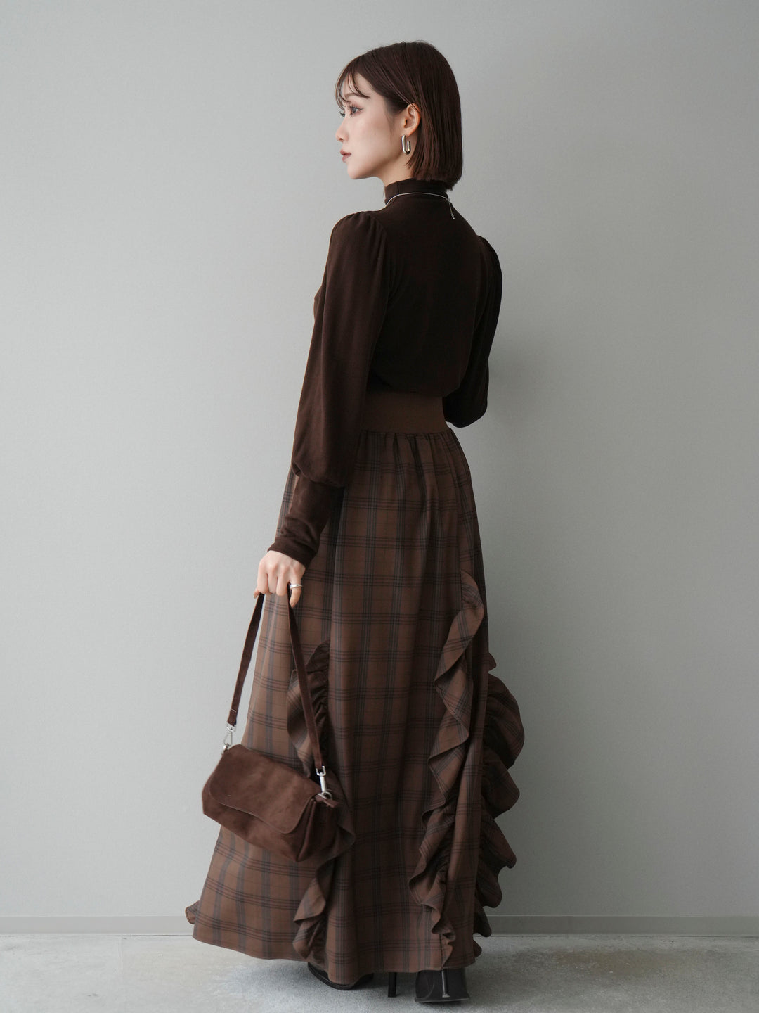 [SET]プチネックパワーショルダー起毛トップス+チェック柄フリルハイウエストマキシスカート(2set)