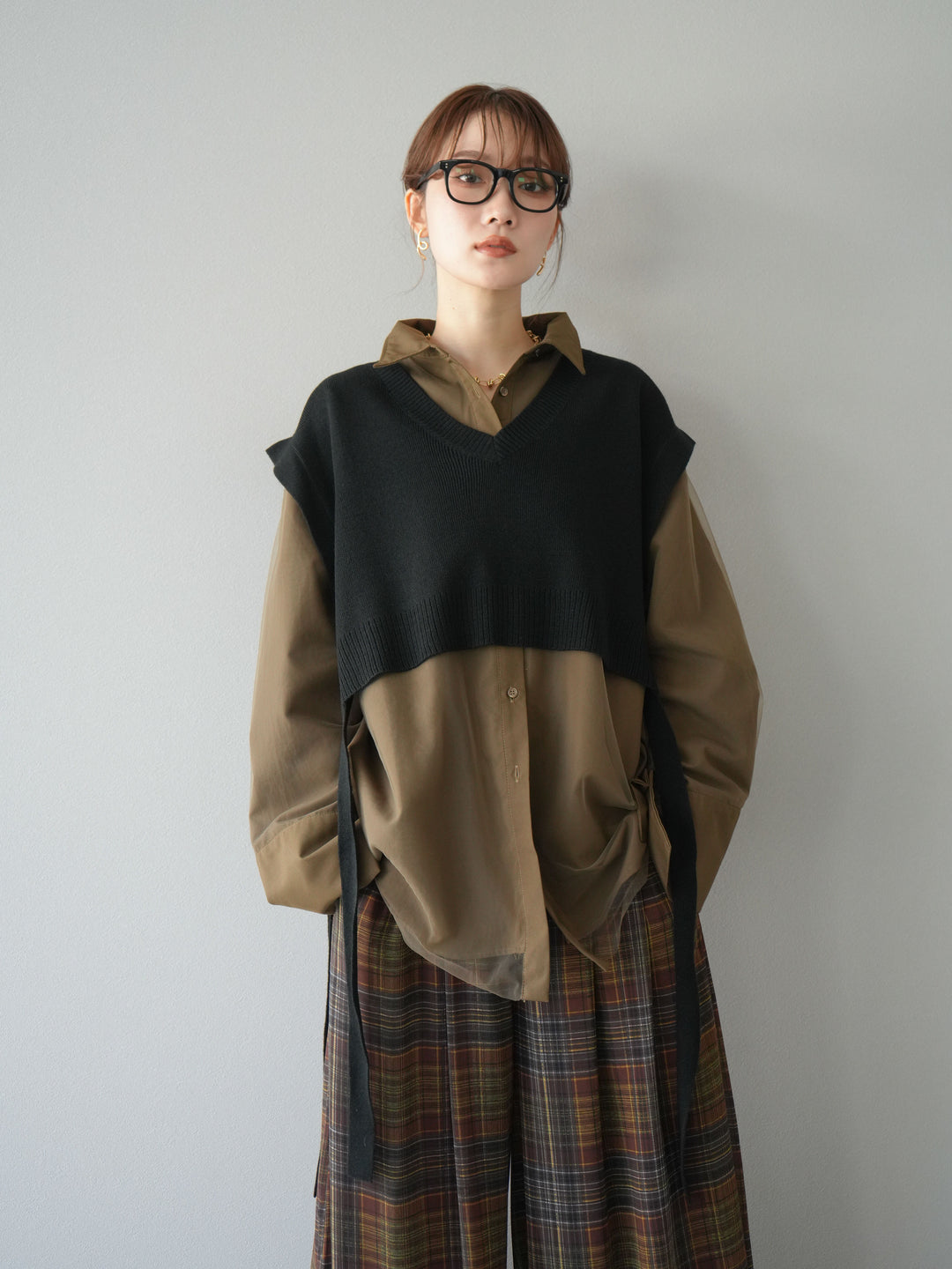 [予約]サイドリボンVネックショートニットベスト/ブラック