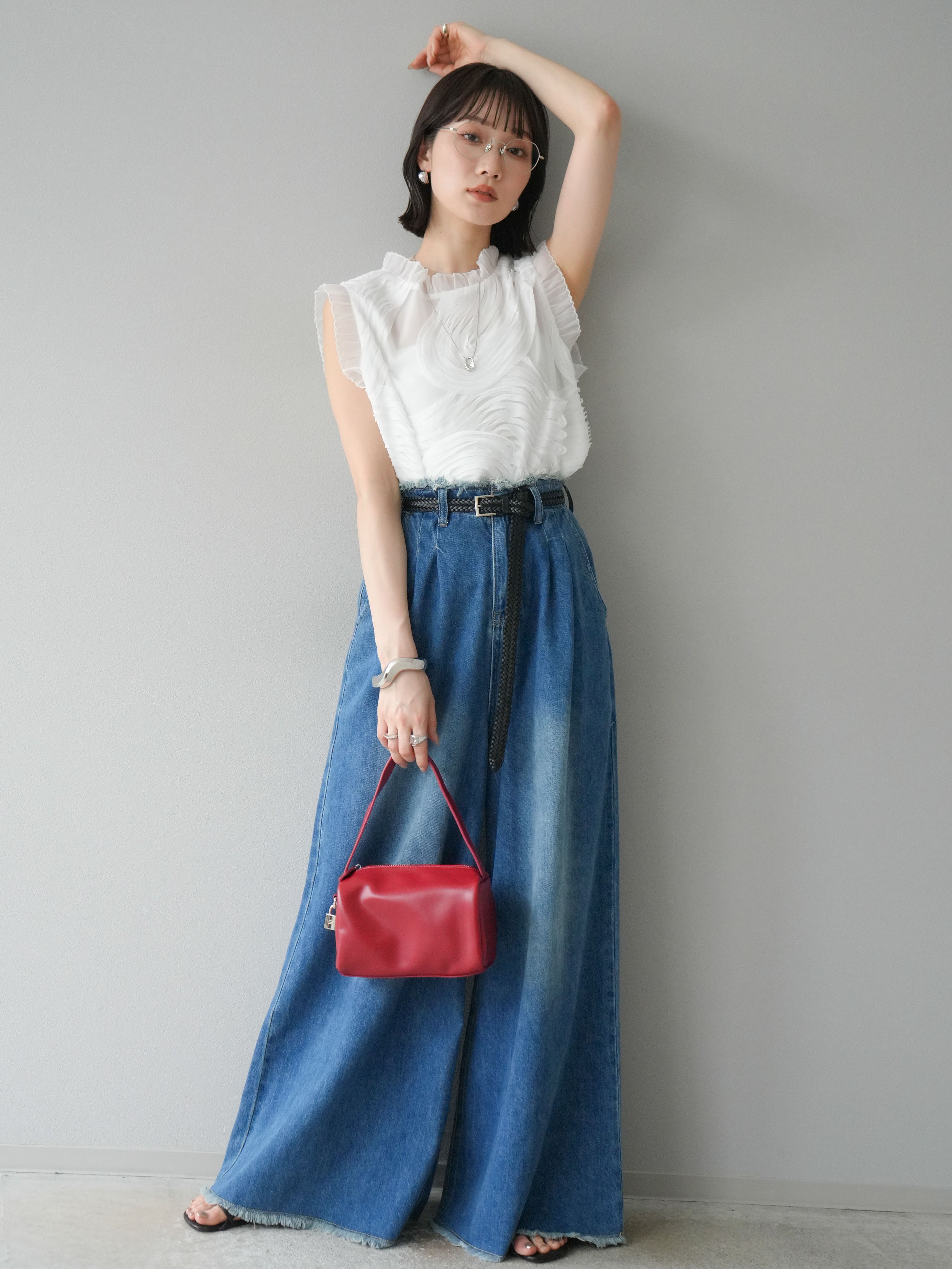 andrea&co. セットアップ バルーンノースリブラウス ミニスカート
