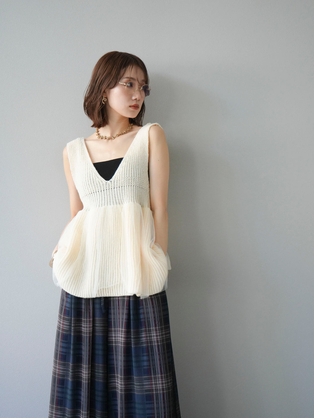 [予約]チュールレイヤードペプラムニットベスト/アイボリー