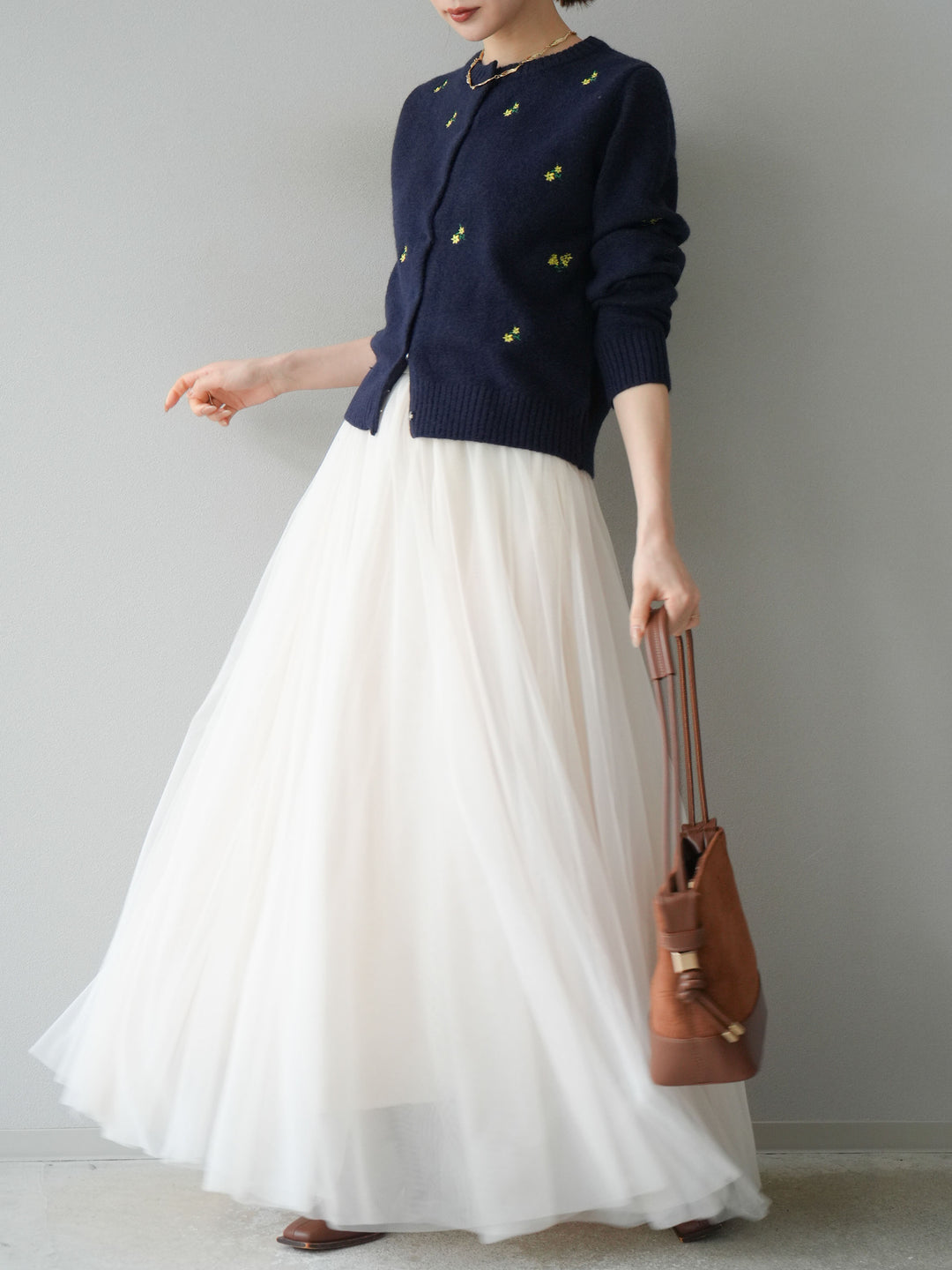 [SET]フラワー刺繍ニットカーディガン+チュールボリュームスカート(2set)