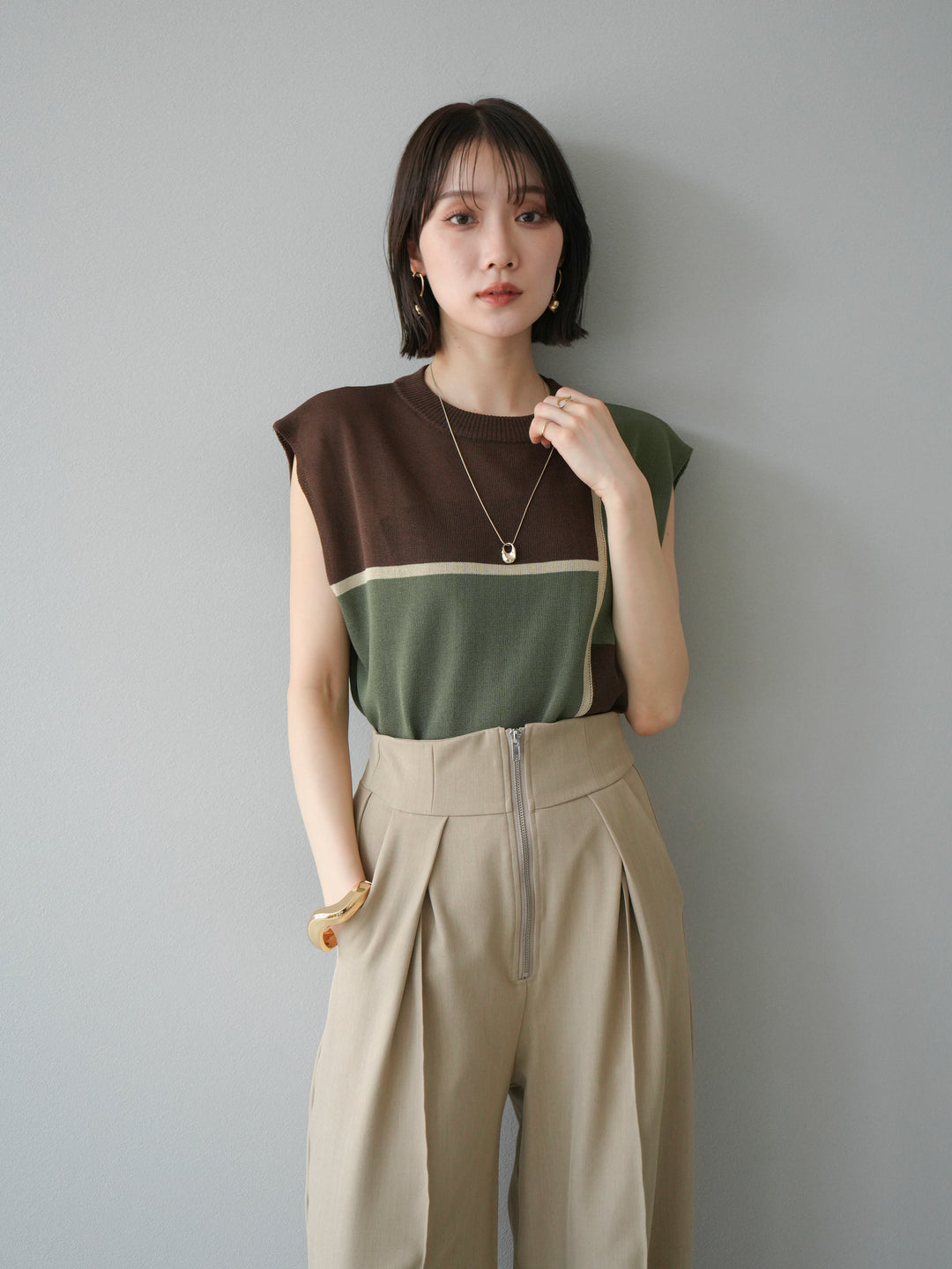 [予約]配色ノースリーブニットプルオーバー/ブラウン