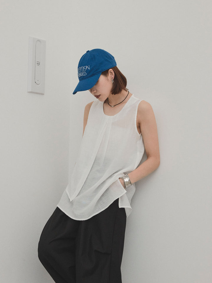 [SET] 透視褶皺不對稱上衣 + 設計環側褶褲 (2 件組)