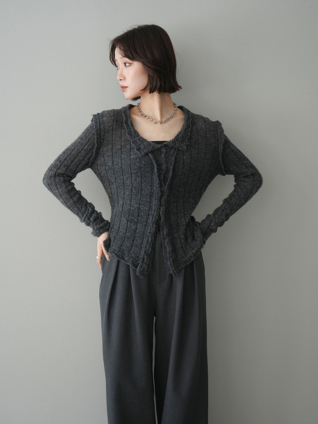 [予約]透かし襟モヘアタッチニットカーディガン/charcoal