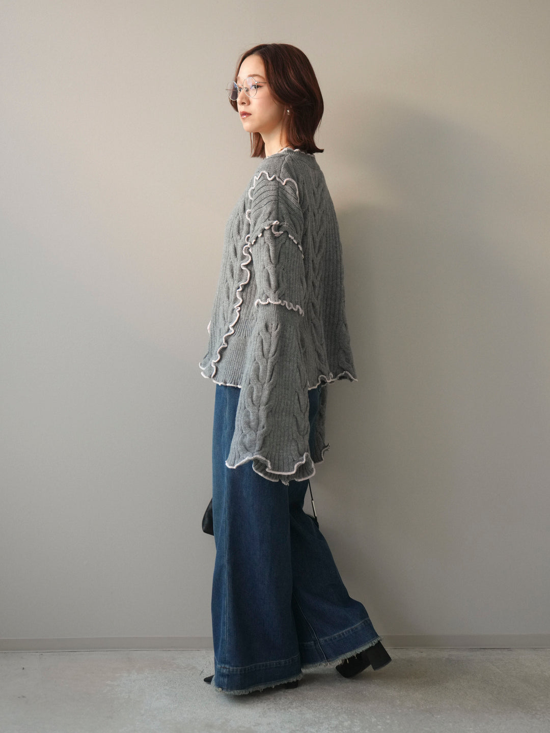 [SET]フロントリボン配色メローニットカーディガン+裏起毛裾フリンジワイドデニムパンツ(2set)