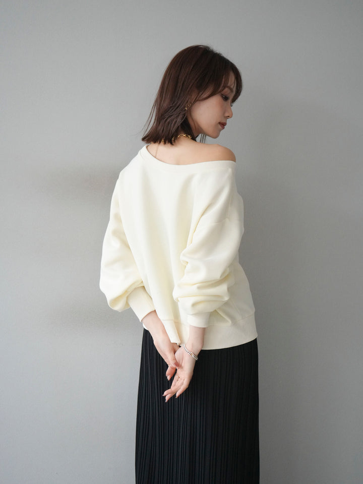 [予約]プレート付裏起毛ワンショルプルオーバー/ivory