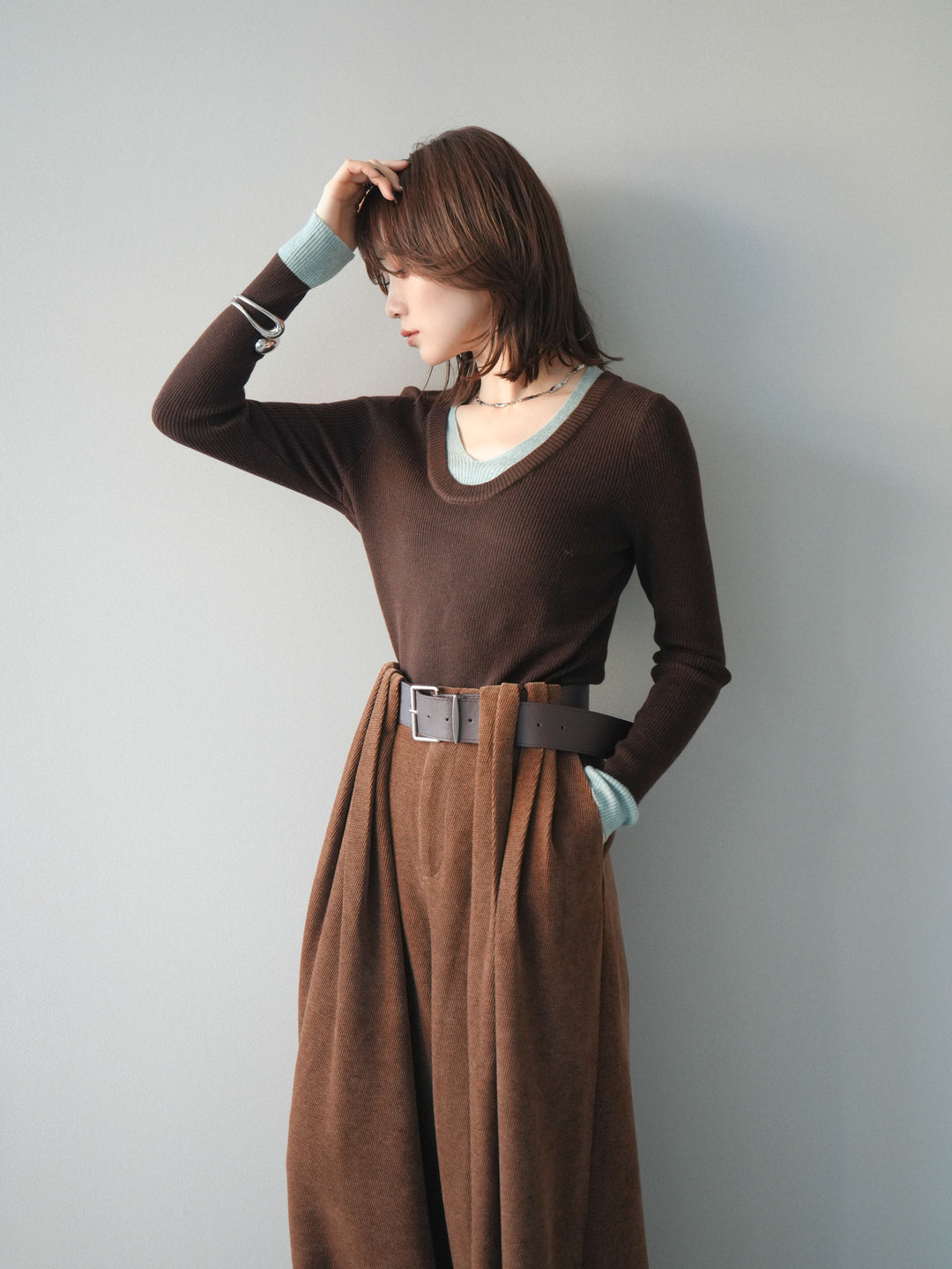 [予約]Uネック配色レイヤードリブニットトップス/brown