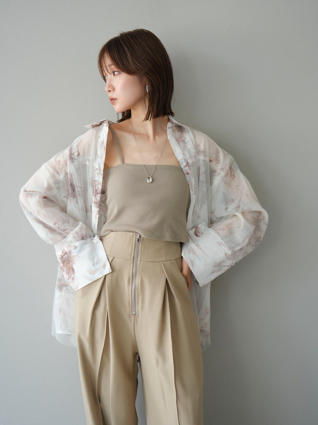 [予約]チュールドッキングフラワー柄オーバーサイズシャツ/オフ