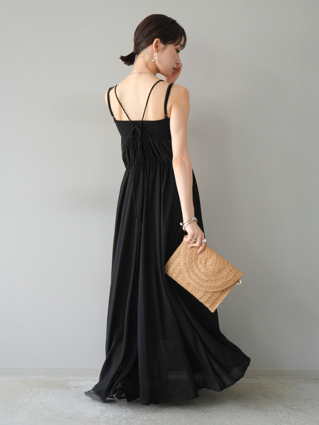 [SET]編み込みデザインシフォンワンピース+カップ付テレコリブベアキャミソール(2set)